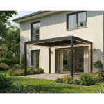 Pergola am Haus mit weißer Konstruktion